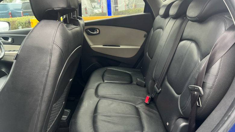 Renault Captur 1.3 TCE 130 GT Line 5dr Petrol Hatchback